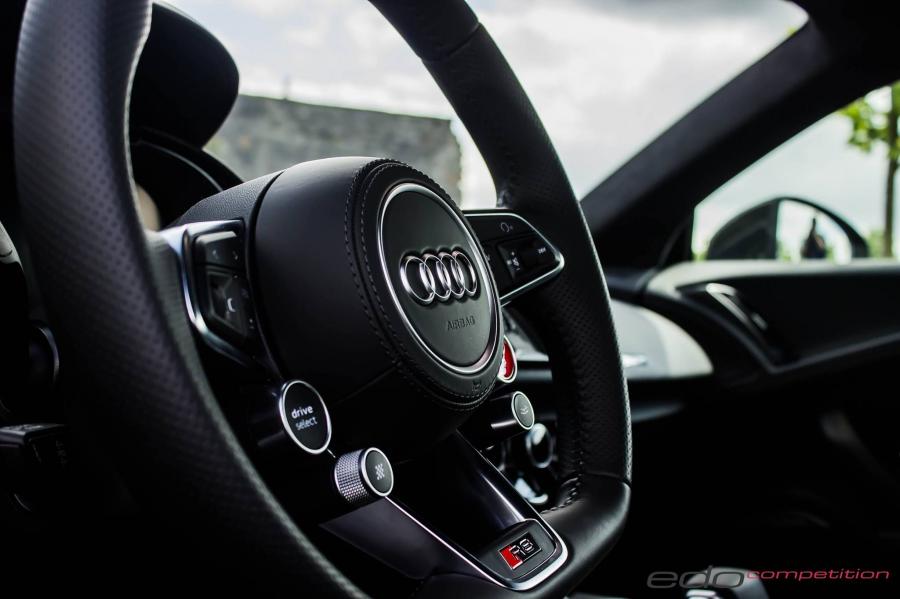 Детали экстерьера Audi R8 Spyder V10 by Edo Competition 2016 года  (фото 14 из 18)
